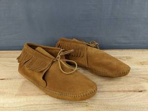 lot 120G image: Minnetonka Moccasins Mens Size 12 Brown N