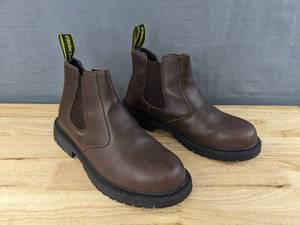 lot 71B image: Nolinshield Steel Toe Boots Mens Size 8.5 Brown N