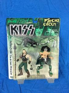 lot 45 image: Kiss Psycho Circus Action Figures