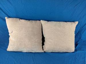 lot 57 image: Set of Two Cream Square Throw Pillows