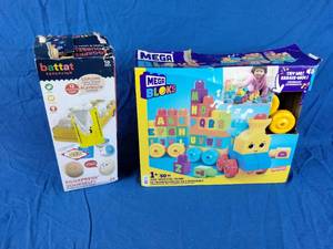 lot 66 image: Battat Education and Mega Blocks for Children