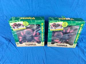 lot 127 image: 2 Terra Remote Control Spiders