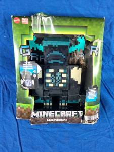lot 148 image: Mattel Minecraft Warden with Lights and Sound