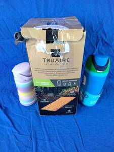 lot 161 image: New Owalo Water Bottle and Truaire Outdoor Air Mat