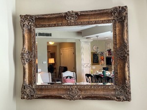 lot 4 image: Elegant Large Ornate Decorative Wall Mirror