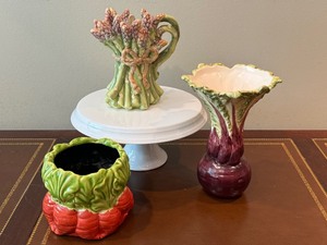 lot 24 image: Kalden and Bogle Tuscan Garden Asparagus Teapot and More Kitchen Decorative Items