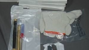 lot 16 image: 12 Pack Glass Cutter Kit