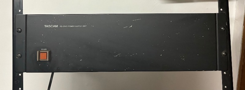 lot 172 image: Tascam PS-2600 Power Supply Unit and Crown DC-300A-2 Series Amplifier