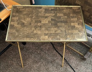 lot 132A image: Vintage TV Trays