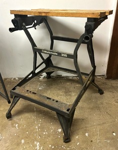 lot 141 image: Vintage Workmate 200 Work Table