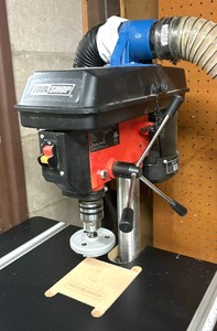 lot 29 image: Tool Shop 8 Inch Drill Press 240-2003