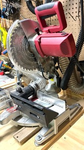 lot 48 image: Tool Shop Compound Miter Saw 240-2081