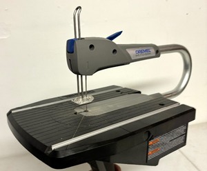 lot 170 image: Dremel MS20 Compact Moto Saw