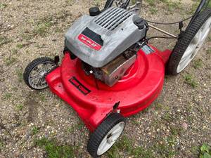lot 6 image: Lawn Chief Five HP Twenty Two Inch Lawn Mower Model 11A-508C022