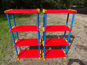 lot 171 image: Two Childrens Room Plastic Four Shelving Units