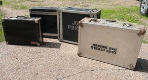 lot 205 image: Vintage Musician Cases