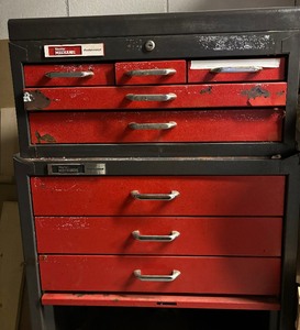 lot 249 image: Master Mechanic Tool Chest