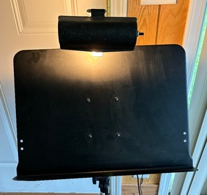 lot 107 image: Music Stand with Light