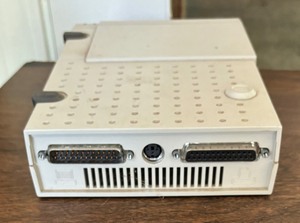 lot 52 image: Vintage Sony Ditto Store Station IO2000-PX