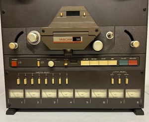 lot 79 image: Tascam 8 Ch Recorder  Reproducer