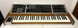 lot 91 image: Vintage Memory Moog Synthesizer with Case