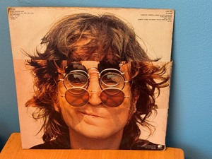 lot 105A image: John Lennon Walls and Bridged Vinyl LP