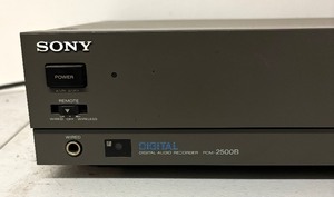 lot 146 image: Sony Digital Audio Recorder PCM-2500