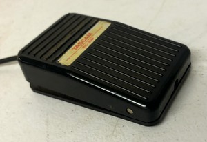 lot 179 image: Tascam RC-30P Punch InOut Remote Pedal