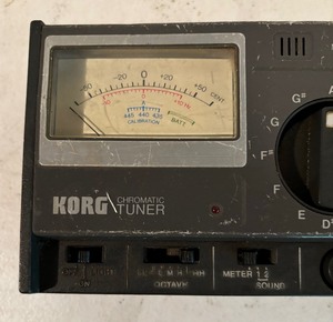 lot 193 image: Vintage Korg WT-12 Chromatic Tuner