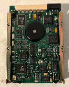 lot 194 image: 5 Hard Drives by Seagate, Maxtor and Western Digital