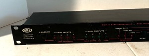 lot 199 image: Opcode Studio 64X MIDI Patch Bay