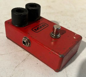 lot 217 image: Vintage MXR Dyna Comp Guitar Effects Compressor Pedal