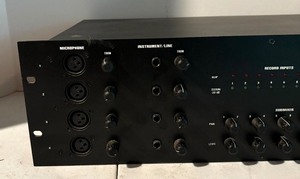 lot 113B image: Digidesign Session 8 Audio Interface Module