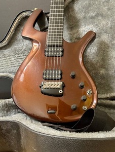 lot 21 image: Parker Fly Guitar