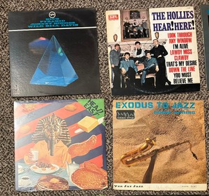 lot 149A image: 16 Vintage Record Albums  including Heart, John Hiatt, Waylon and More