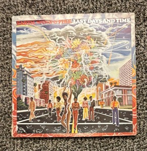 lot 24C image: Four Record Albums by Earth Wind and Fire including Gratitude, Open Our Eyes, Spirit and Last Days.
