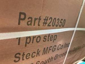 lot 46 image: GARAGE STEP CART