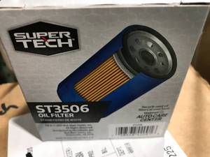 lot 95 image: SUPER TECH OIL FILTER
