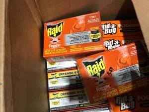lot 170 image: MEDIUM SIZE BOX ANT AND ROACH KILLER
