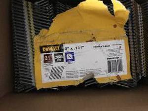 lot 185 image: DEWALT NAILS