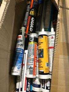 lot 225 image: LARGE BOX ASSORTED CAULKING