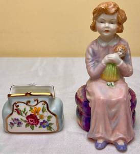 lot 43 image: Paragon Fine Bone China by Appointment to The Queen Girl in Dressing Gown with Doll and Bag with Flowers