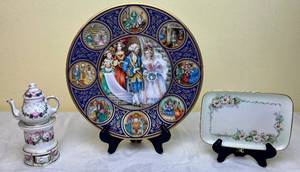 lot 60 image: Collection of Limoges Pieces - Mini Teapot Stand, Small Tray and Cinderella Plate