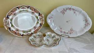 lot 77 image: Vintage Porcelain Tray Collection