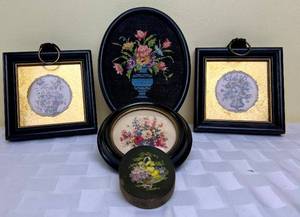 lot 78 image: Vintage Framed Floral Wall Art - 5 Pieces