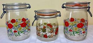 lot 66 image: Vintage Niveau de Remplissage R.Carmen Arc France Glass Jar Canisters - Wild Poppy & Spice of Life Vegetables