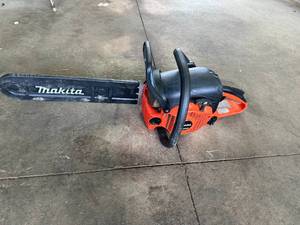 lot 105 image: Makita Chainsaw 20