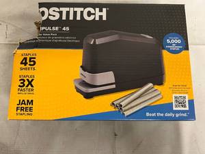 lot 41 image: Bostitch B8 Impulse 45 Electric Stapler