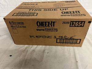 lot 51 image: 48ct Bags of Cheez-It White Cheddar