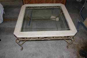 lot 33 image: Glass Coffee Table
